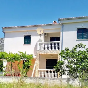 Pepa , Starigrad Paklenica Croatia
